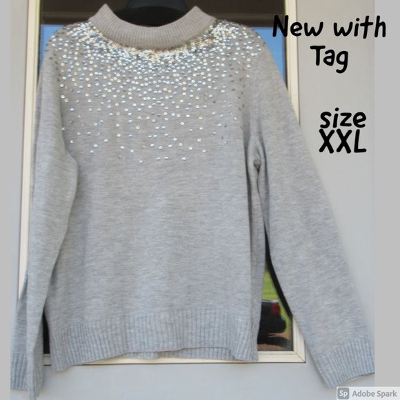 Juicy Couture Sweaters - ⛄$17ifbundle2 NWT Juicy couture sweater w/sequin